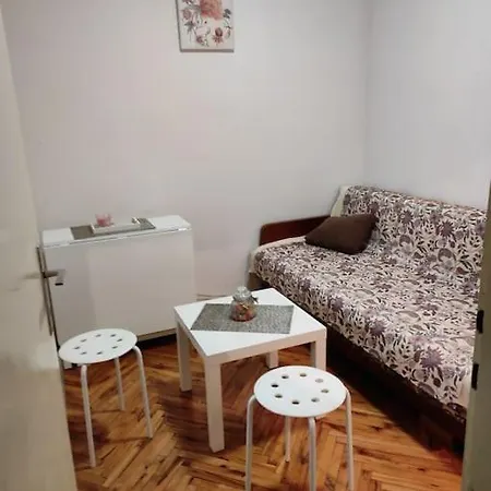 Iskrina Kucica Goc Holiday home Kamenica (Kraljevo)